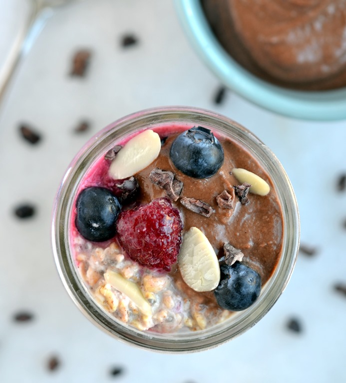 Overnight Oats with Mexican Chocolate Creme (Salad Samurai)