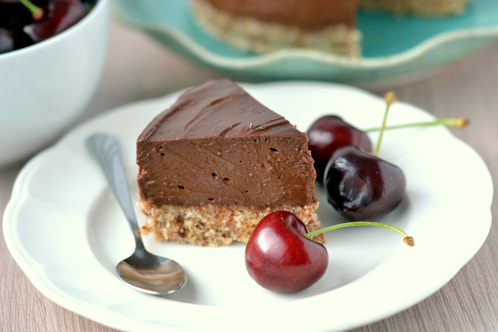 Chocolate Peanut Butter Pie with Almond-Coconut Crust |coconutandberries.com