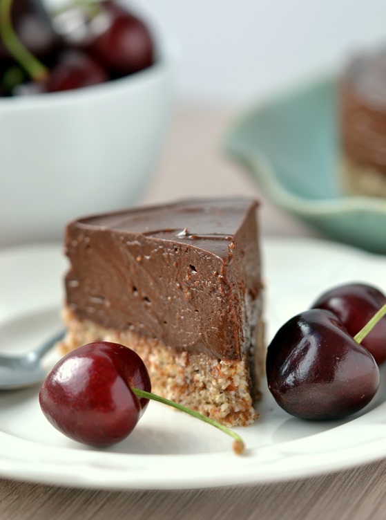 Chocolate Peanut Butter Pie with Almond-Coconut Crust |coconutandberries.com