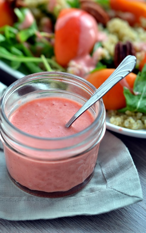 Strawberry Salad Dressing | coconutandberries.com