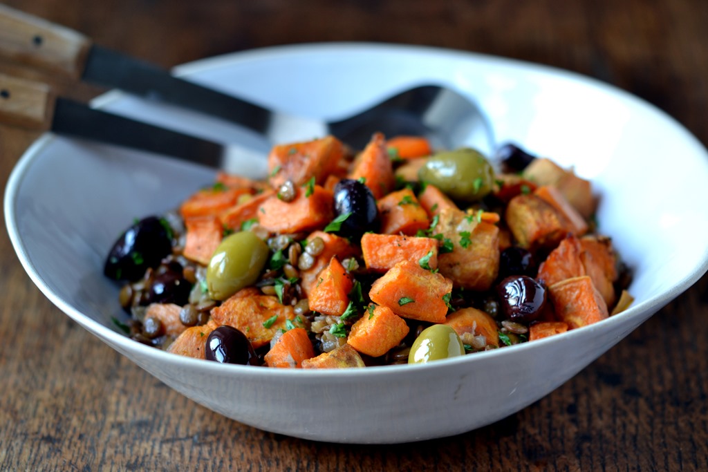 Warm Lentil Salad with Sweet Potato & Olives | coconutandberries.com