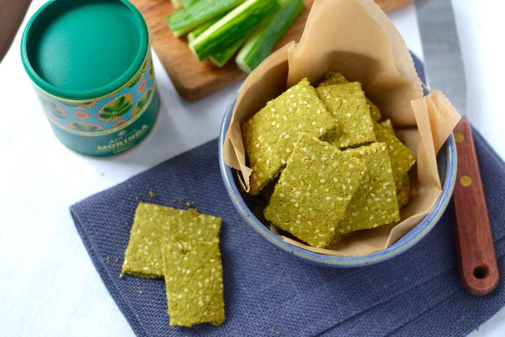 Green Hummus Crackers