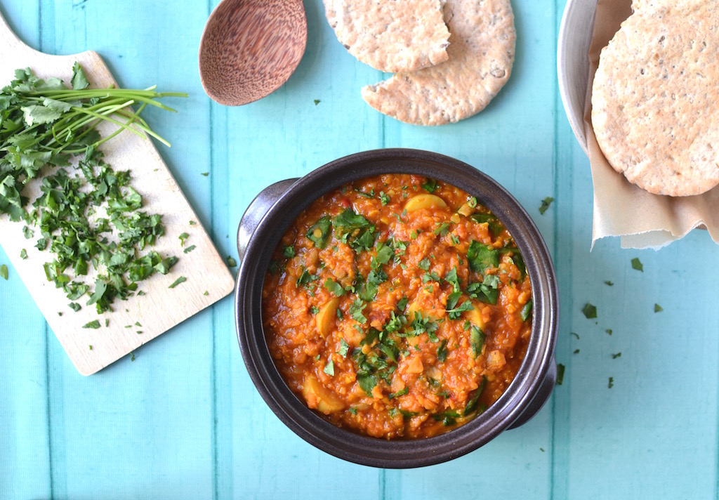Red Lentil, Spinach & Potato Curry with Baobab | coconutandberries.com
